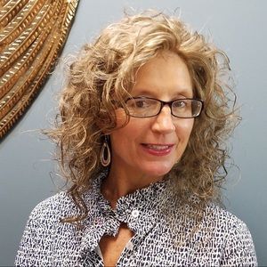 Meet your Posher, Carol